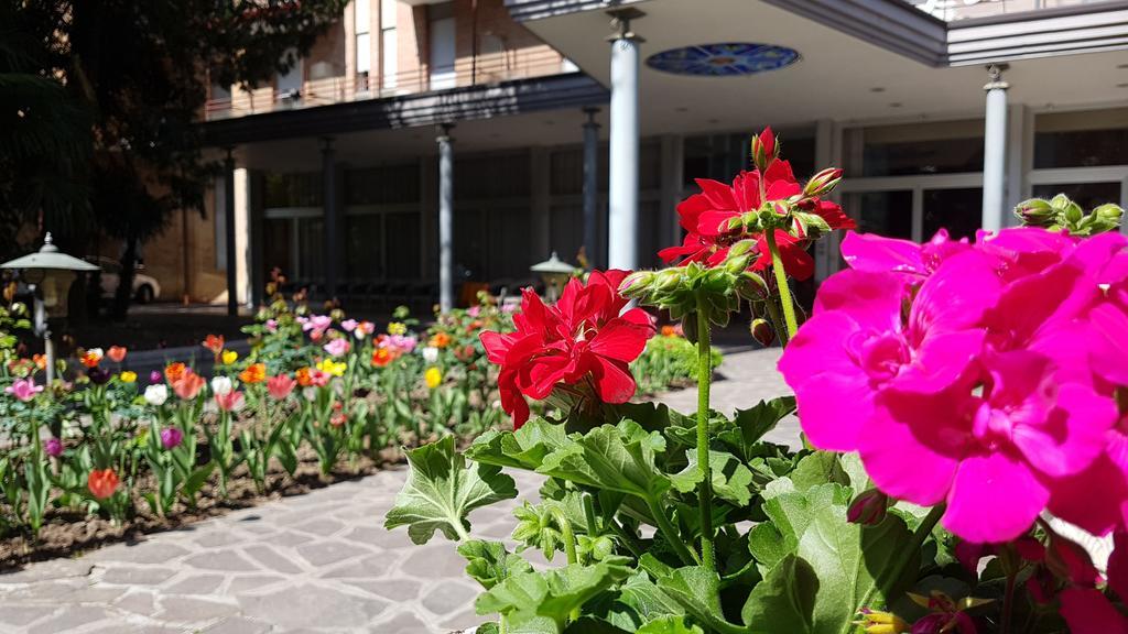 Hotel Terme Villa Piave アーバノ・テルメ エクステリア 写真
