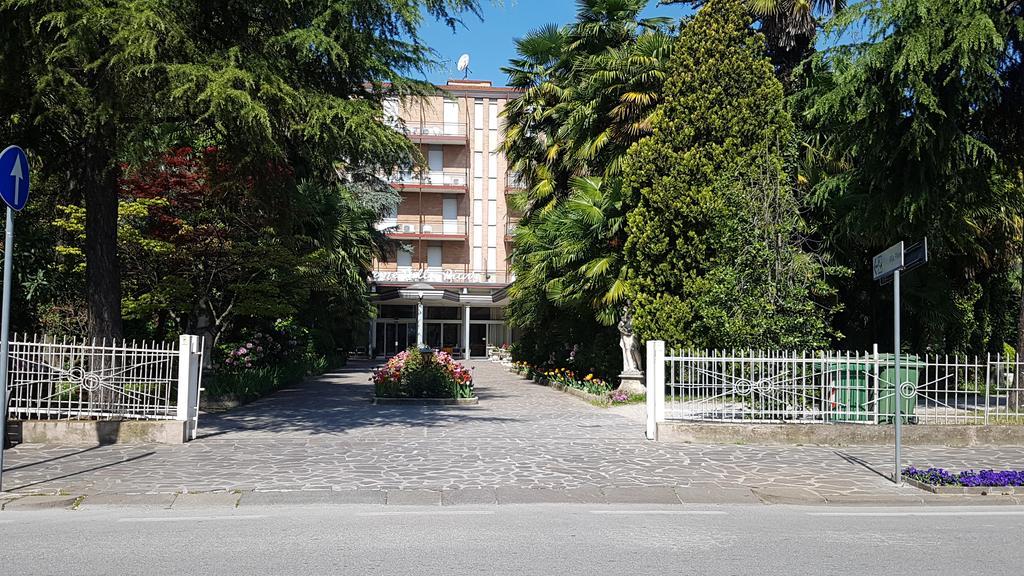 Hotel Terme Villa Piave アーバノ・テルメ エクステリア 写真
